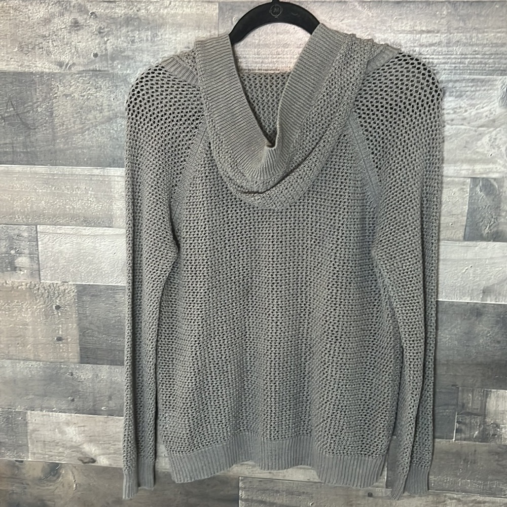 Cute Gray Knit Hooded V-Neck Sweater - Picture 4 of 7